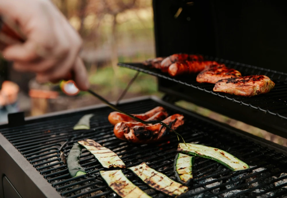 small barbecue grill
