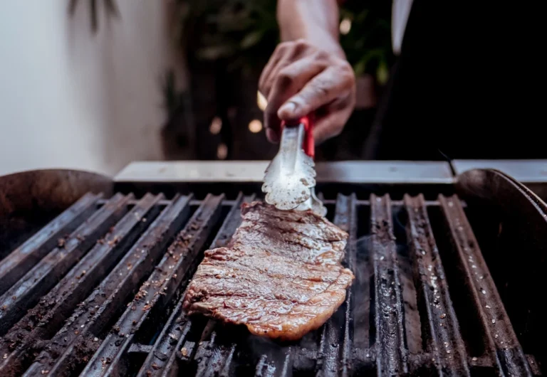 outdoor gas barbecue grill